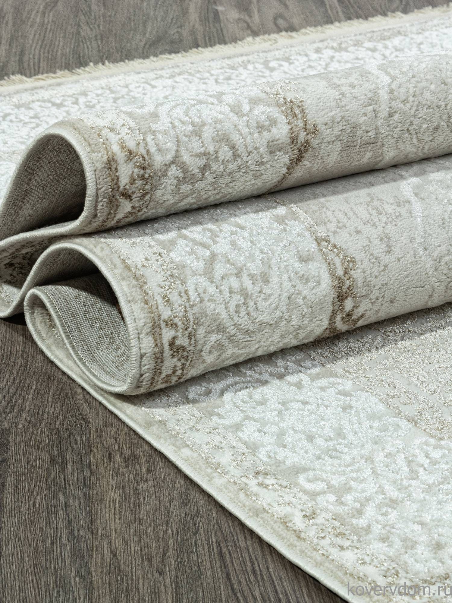 Ковер RUBI 26702A CREAM / WHITE